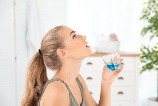 Natural Mouthwash - A Healthier Alternative